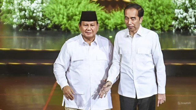 Publik Terkecoh: Ternyata Prabowo Masih Jadi Boneka Jokowi!