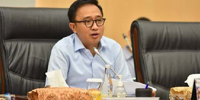 Bantah Luhut, DPR Tegaskan Tak Ada Penghapusan BBM Subsidi