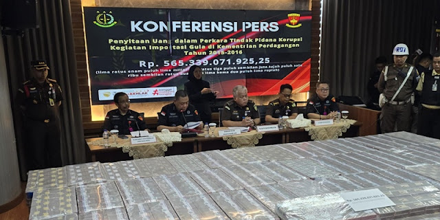 Kejagung Sita Uang Tunai Rp565 Miliar di Kasus Impor Gula Kemendag