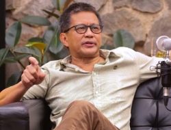 Rocky Gerung Sebut Bukan Tanpa Alasan Publik Merasa Akan Ada Reformasi Jilid 2, Singgung Prabowo Punya Beban dari Jokowi