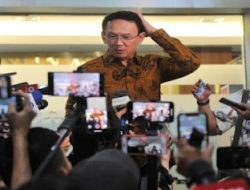 Diperiksa Kejagung, Ahok Ngeles Lagi soal BBM Oplosan