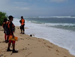 Seorang WN China Hilang Terseret Arus di Pantai Nyang-Nyang Bali