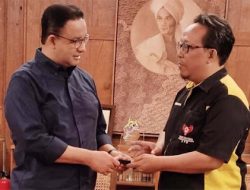 Anies Raih Penghargaan Tokoh Peduli Kesehatan Warga