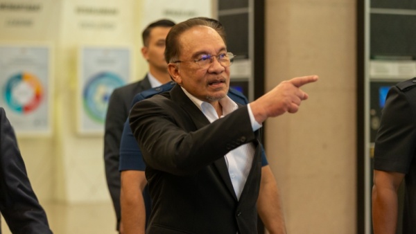 8 Relawan Lembaga Kemanusiaan Malaysia Gugur Dibom Israel, PM Anwar Ibrahim Murka