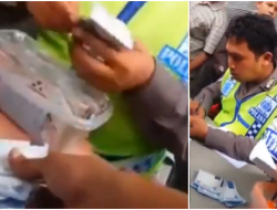 Panen Cuan, Viral Video Polisi Terima Banyak Uang Damai Secara Terang-terangan