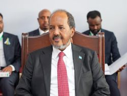 Presiden Somalia Nyaris Kena Bom Saat Konvoi, Ternyata Dalangnya Kelompok Teror