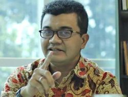 Reza Indragiri: Sekiranya Kepala Babi Dikirim kepada Jokowi, Apakah Saran Hasan Nasbi Sama?