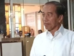 Ijazah SMA Jokowi Lebih Ruwet dari Ijazah UGM