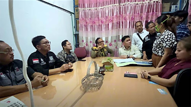 Noel Wamenaker Gak Mempan Hadapi Jan Hwa Diana Pemilik Sentoso Seal, Ijazah Mantan Karyawan Gagal Didapat