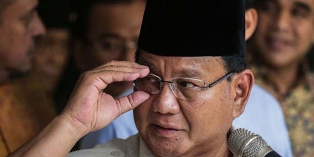 Hasan Nasbi Mundur Belum Disetujui Prabowo