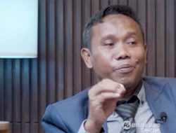 Saudara Joko Widodo Menyelundupkan Pasal 35 dan 32 UU ITE, Hanya untuk Mengkriminalisasi Akademisi dan Aktivis?