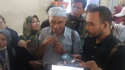 Rizal Fadillah yang Dilaporkan Jokowi terkait Dugaan Ijazah Palsu Tiba-tiba Kecelakaan Ditabrak Orang