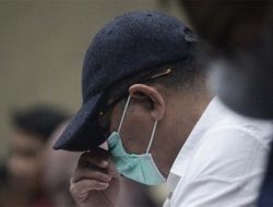 TOK! Hakim Mangapul yang Bebaskan Ronald Tannur Divonis 7 Tahun Penjara