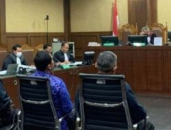 Penyidik KPK Ungkap Identitas Asli Sri Rejeki Hastomo di Persidangan, Hasto Kristiyanto?
