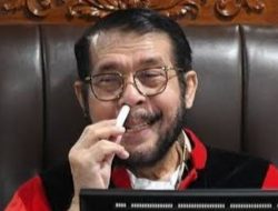 Mustahil Anwar Usman Bongkar Rahasia Gibran