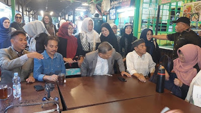 Diaspora Peneliti dari Eropa, AS dan Australia Siap Berkolaborasi untuk Teliti Ijazah Jokowi