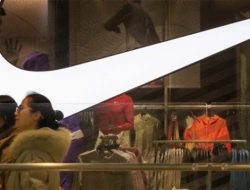 Nike Diisukan PHK Massal Karyawan