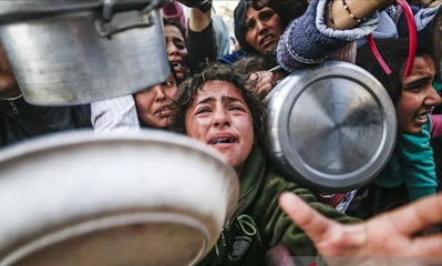 Pertama Kalinya Setelah 81 Hari Blokade Militer Israel, 87 Truk Bantuan Masuk ke Gaza