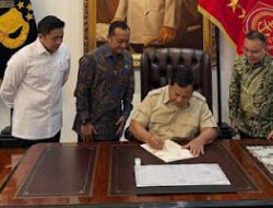 Terungkap Isi Keputusan Penting yang Diteken Prabowo di Hadapan Dasco