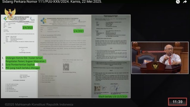 VIRAL Kesaksian Dokter Spesialis di MK: Saya Dipecat Karena Menkes Tersinggung Tulisan Saya