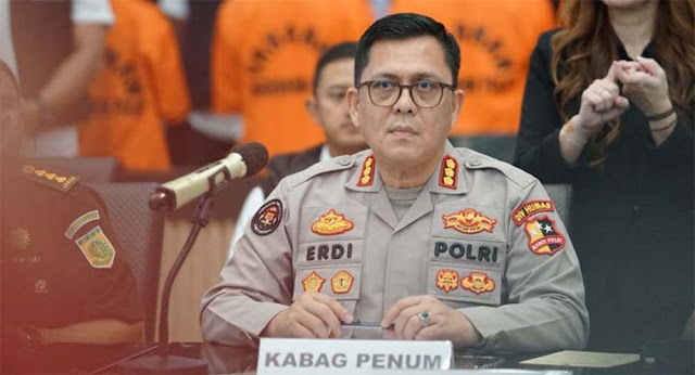 Polisi Tangkap Admin Grup Facebook Cinta Sedarah di Bali