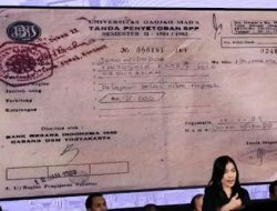 Buni Yani Ungkap Kejanggalan Kwitansi SPP Jokowi Tahun 1982: Mestinya Semester IV kok Semester II?