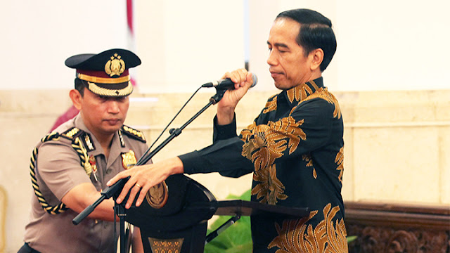 Buni Yani: Jokowi Tes Loyalitas Kapolri dengan Kasus Ijazah