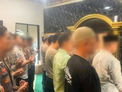 6 Anggota Polisi di Kalimantan Positif Narkoba, Sanksinya Wajib Sholat 5 Waktu di Mushala