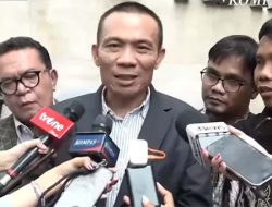 Dicecar 97 Pertanyaan Selama 7 Jam oleh Penyidik Polda Metro Jaya, Rismon Sianipar Didesak Polisi Buat Apa Teliti Ijazah Jokowi?