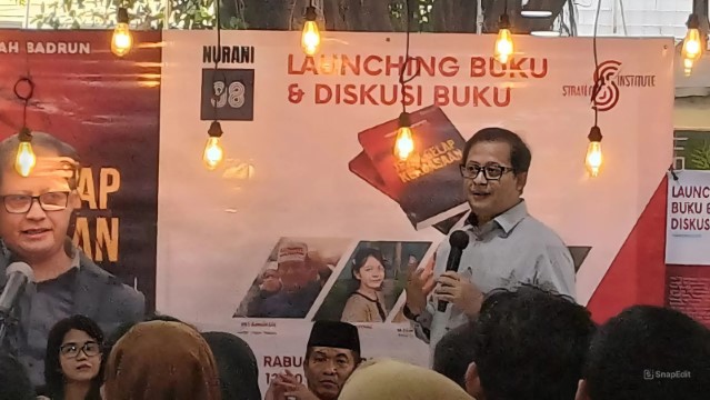 Menarik! Dosen UNJ Abadikan Warisan Kegelapan Rezim Jokowi Dalam Sebuah Buku