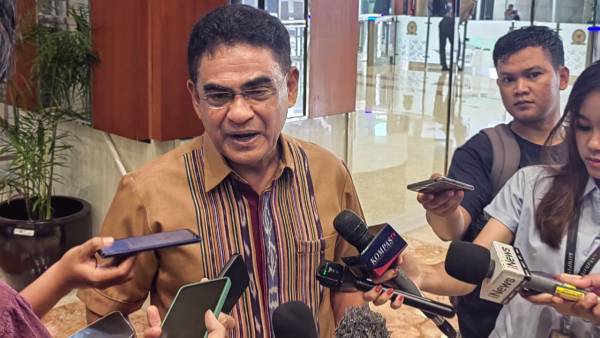 Terima Surat Pemakzulan Gibran dari Forum Purnawirawan TNI, DPR Siap Ambil Keputusan di Rapat Paripurna