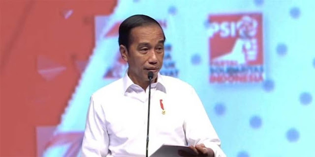 Jokowi Harusnya Tahu Diri Sudah Terlalu Tua bagi PSI