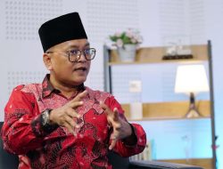 Jokowi Disebut Layak Jadi Nabi oleh Kader PSI, Guntur Romli: Fanatisme Ekstrem, Kultus Babi Buta dan Pembodohan Politik