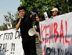 Mahasiswa Aceh Geruduk Gedung Kemendagri, Peringatkan Tito Jangan Memicu Konflik di Tanah Rencong