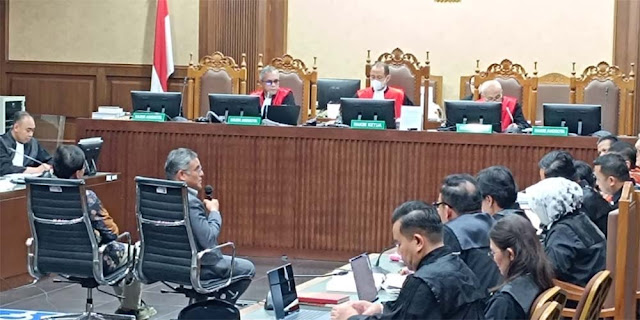 Soal Hasto Rendam Handphone, Ahli Hukum Pidana: Bisa Saja karena Ada Gambar Pornonya