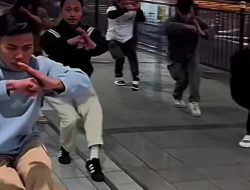 Aksi Pesilat PSHT Cabang Madiun Atraksi Blokade Jalan di Jepang, Netizen: Bikin Malu!