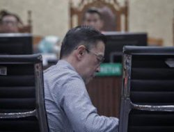 Tom Lembong Dituntut 7 Tahun Penjara di Kasus Impor Gula