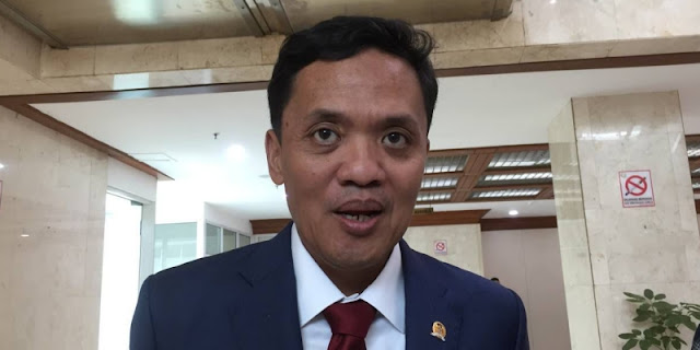 Raker RKUHAP Tiba-Tiba Diganti Rapat Polri dan Jaksa, Ada Apa?