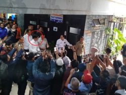 MISTERI Diamnya Gibran Saat Tinjau Korban KMP Tunu Pratama Jaya, Tak Keluarkan Sepatah Kata Pun, Kenapa?