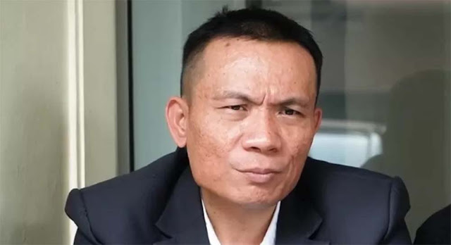 Siapa Rismon Sianipar? Lantang Sebut Jokowi Bukan Alumni UGM