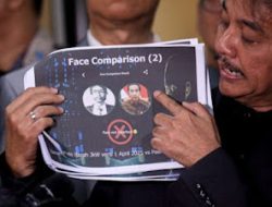 Roy Suryo Tanggapi Kasus Ijazah Jokowi Naik ke Penyidikan: Kami Pegang Lima Bendel Ijazah Asli UGM