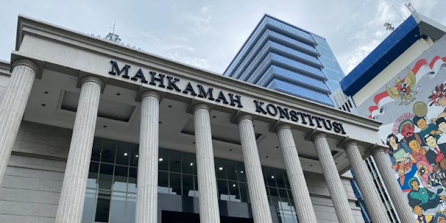 Putusan MK Bagai Buah Simalakama