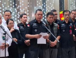 Jurist Tan dan Ibrahim Resmi Tersangka Korupsi Chromebook, Nadiem Tunggu Giliran?
