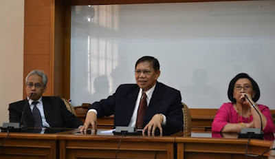 Mantan Rektor UGM: Nama Jokowi Tidak Tercatat di Daftar Wisudawan 1985