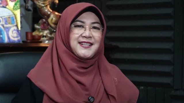 Dukung Prof Sofian Effendi Cabut Pernyataan soal Jokowi, Dokter Tifa: Untuk Hindari Hal Terburuk
