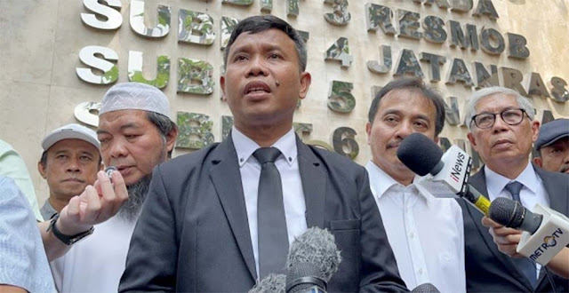 Ramai-ramai Sambangi Polda Metro Jaya: Roy Suryo Cs Desak Gelar Perkara Khusus Laporan Jokowi