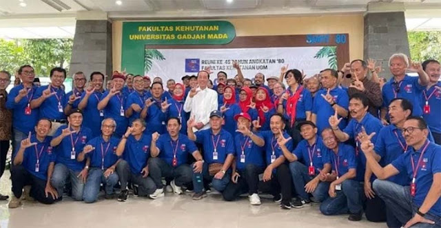 Pak Jokowi, Reuni Bukan Bukti Kelulusan