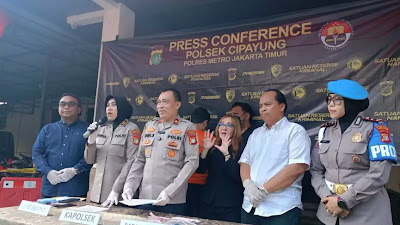 Viral Toko Obat Ilegal Mengaku Setoran ke Oknum Polisi, Kapolsek Cipayung Gelar Konpers