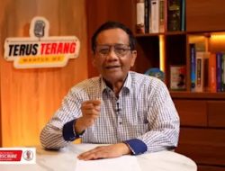 Tom Lembong dan Hasto Diampuni, Mahfud Ingatkan Presiden Bisa Hadang Rekayasa Hukum