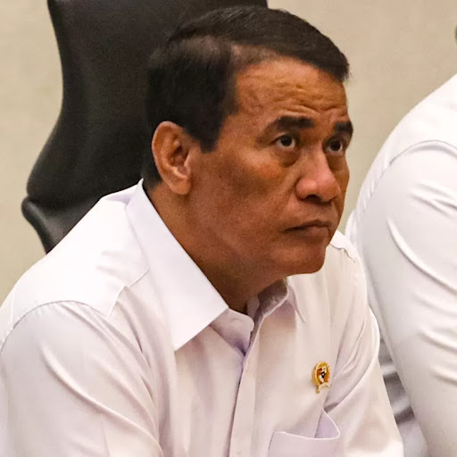 Mentan Amran Sulaiman Disemprot Titiek Soeharto gegara Bandingkan Harga Beras du RI dengan Jepang